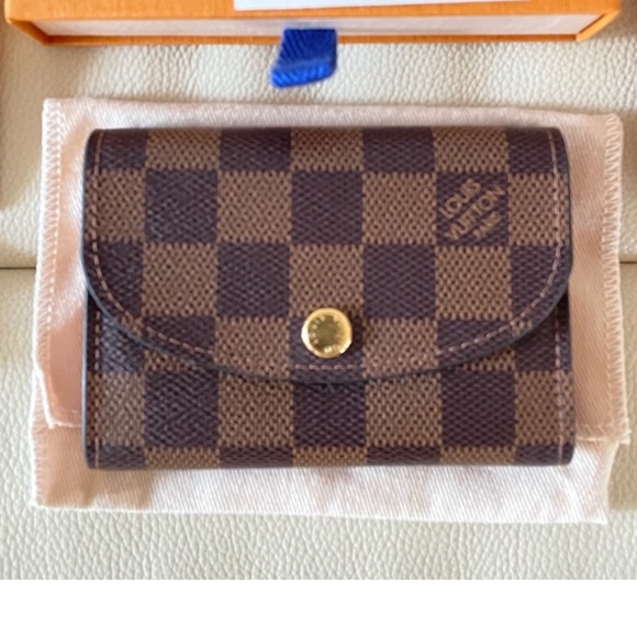 Louis Vuitton Rosalie Small wallet🌸🌸 - Picture 2 of 13